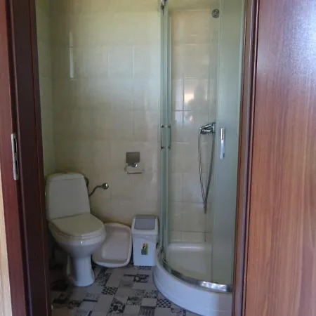 Sloneczny Brzeg 롯지 다브키