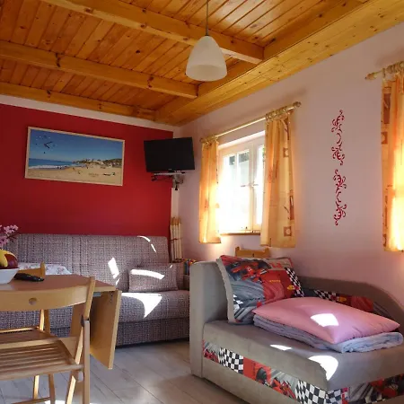 Sloneczny Brzeg Jaktstuga *