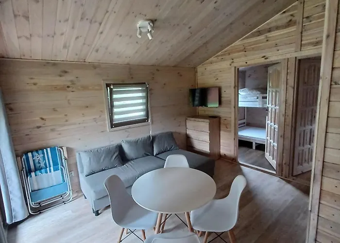 Lodge Sloneczny Brzeg *